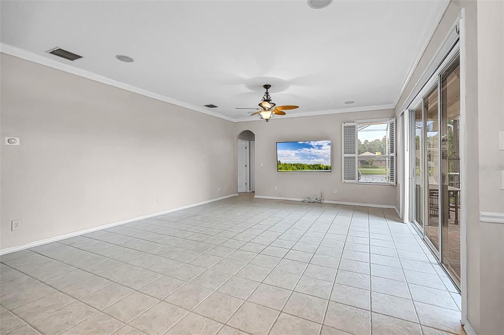 На продажу: $599,000 (4 спален, 3 ванн, 2394 Квадратных фут)