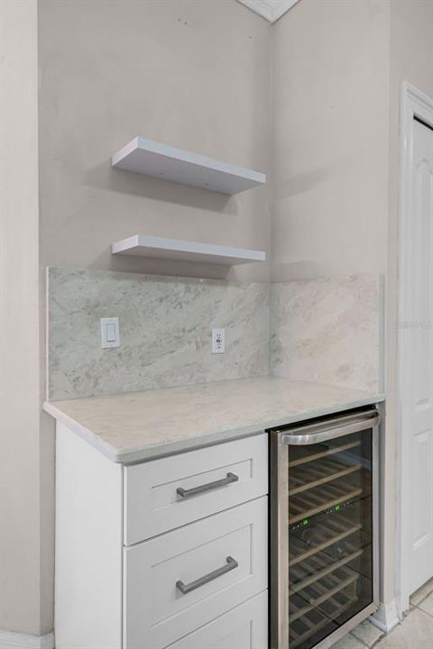 На продажу: $599,000 (4 спален, 3 ванн, 2394 Квадратных фут)