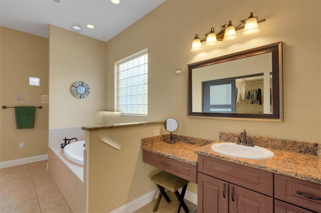 Active With Contract: $595,000 (4 beds, 3 baths, 2502 Square Feet)