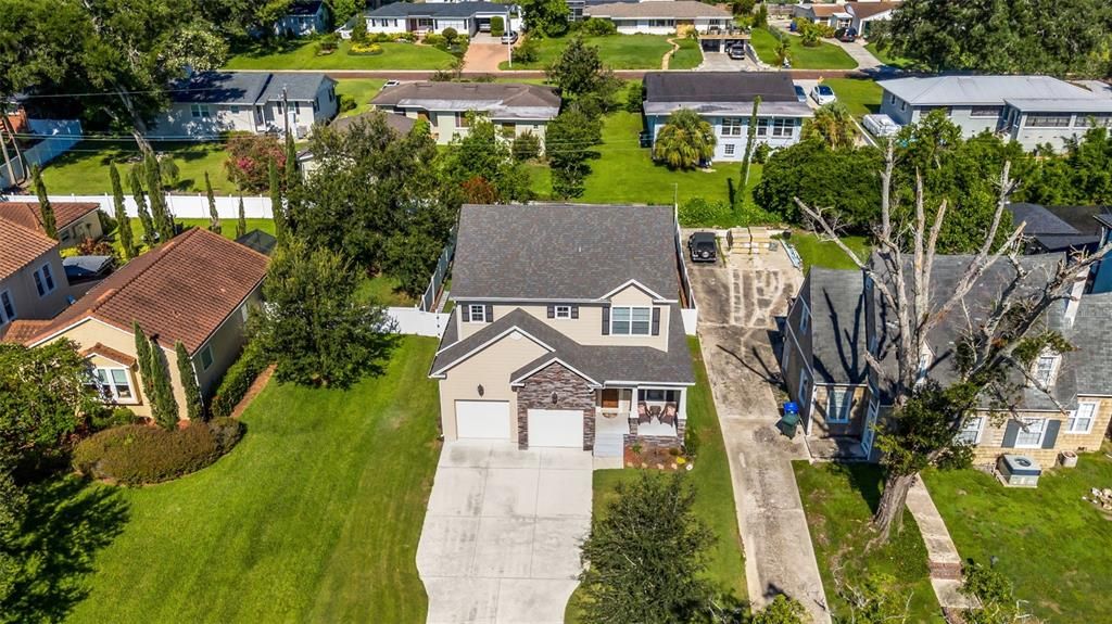 Active With Contract: $595,000 (4 beds, 3 baths, 2502 Square Feet)