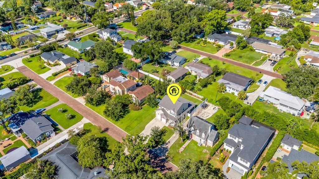 Active With Contract: $595,000 (4 beds, 3 baths, 2502 Square Feet)