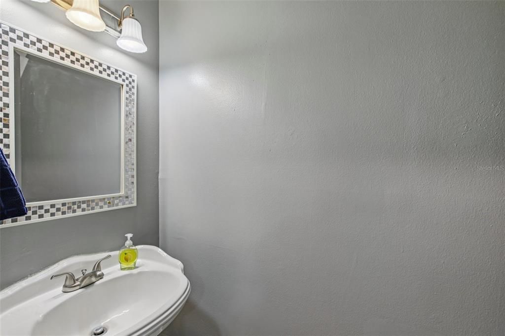 Под контрактом: $336,000 (2 спален, 2 ванн, 1440 Квадратных фут)