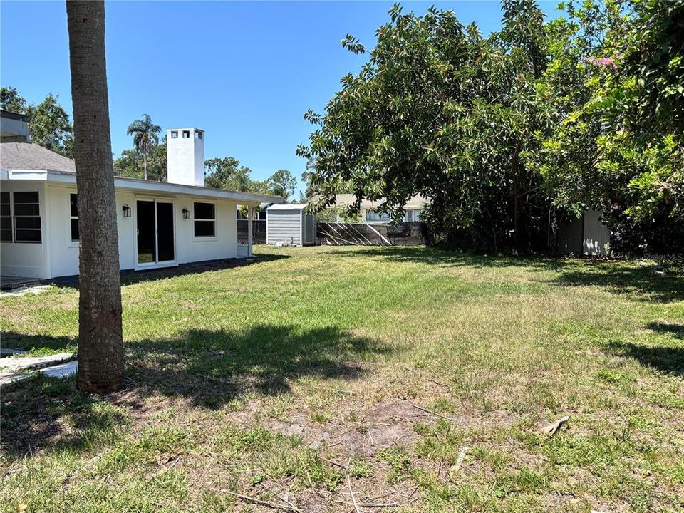 合同活跃: $499,000 (4 贝兹, 3 浴室, 3644 平方英尺)