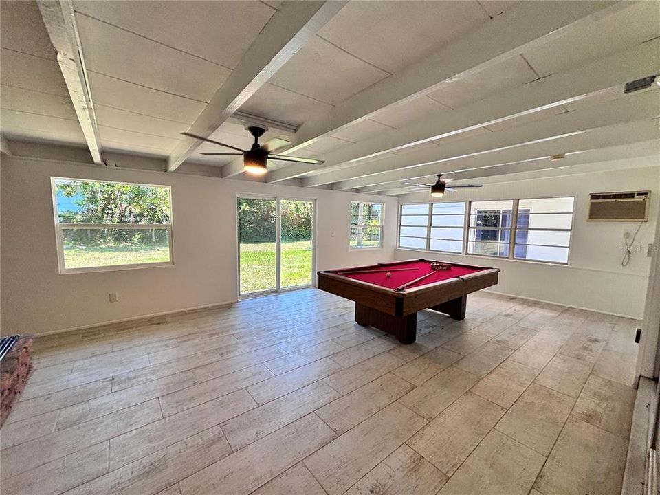 合同活跃: $499,000 (4 贝兹, 3 浴室, 3644 平方英尺)