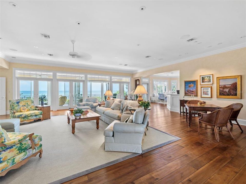 For Sale: $16,900,000 (5 beds, 6 baths, 5837 Square Feet)