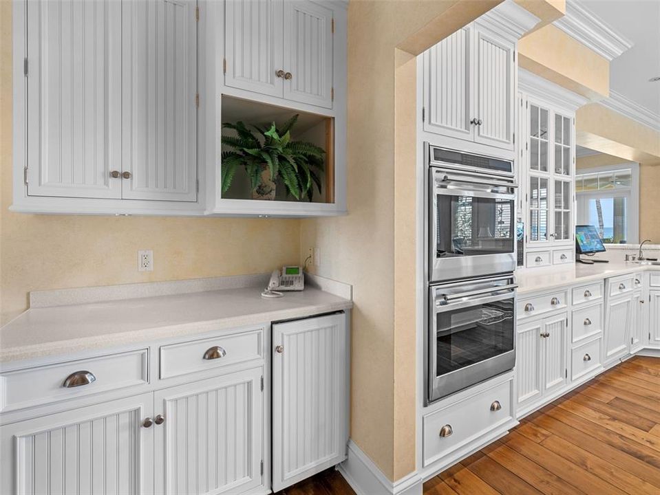 For Sale: $16,900,000 (5 beds, 6 baths, 5837 Square Feet)