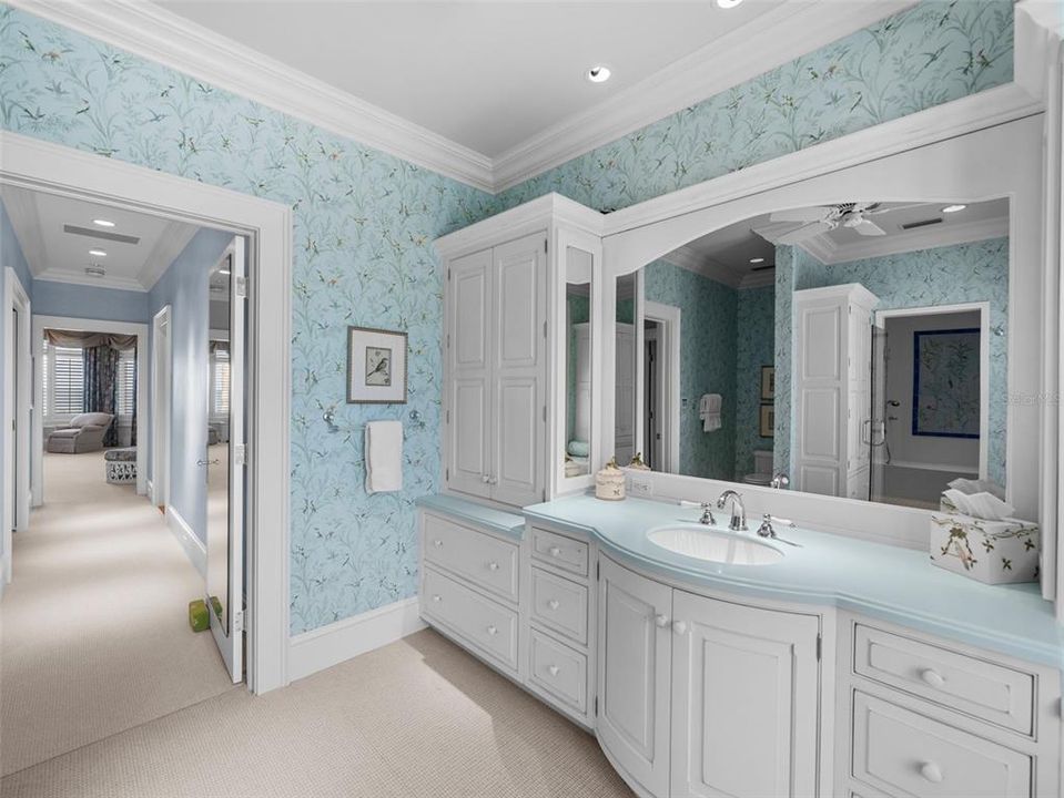 For Sale: $16,900,000 (5 beds, 6 baths, 5837 Square Feet)