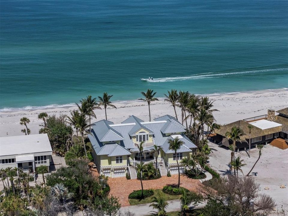 For Sale: $16,900,000 (5 beds, 6 baths, 5837 Square Feet)