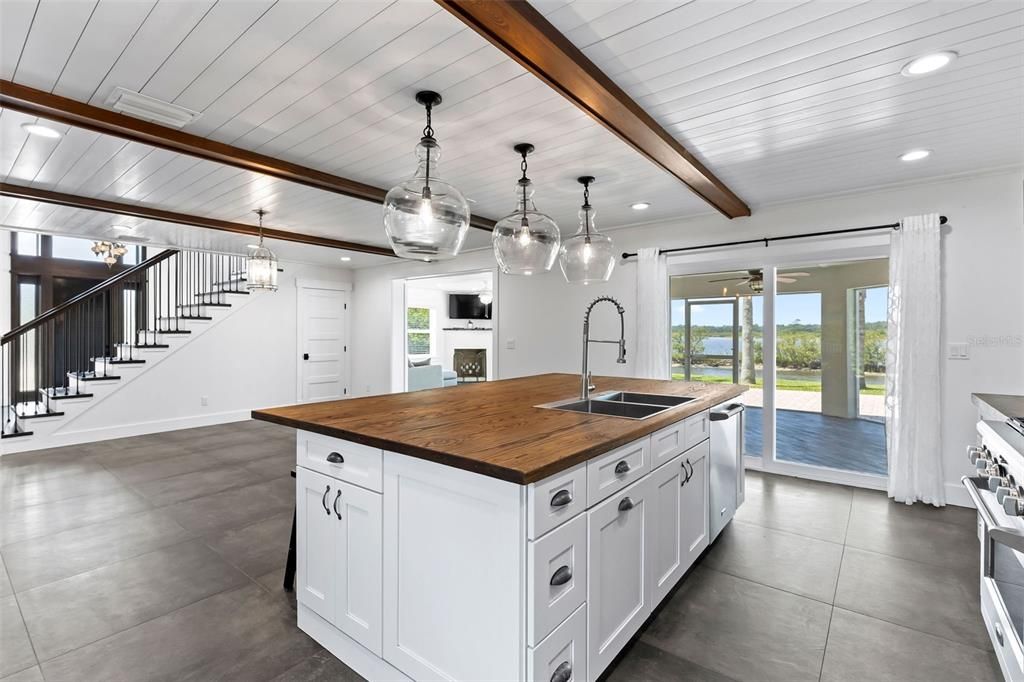 待售: $1,325,000 (3 贝兹, 3 浴室, 3095 平方英尺)