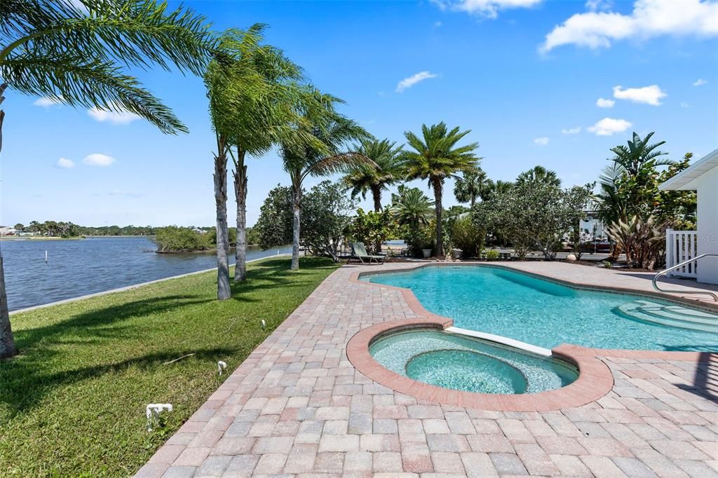 待售: $1,325,000 (3 贝兹, 3 浴室, 3095 平方英尺)