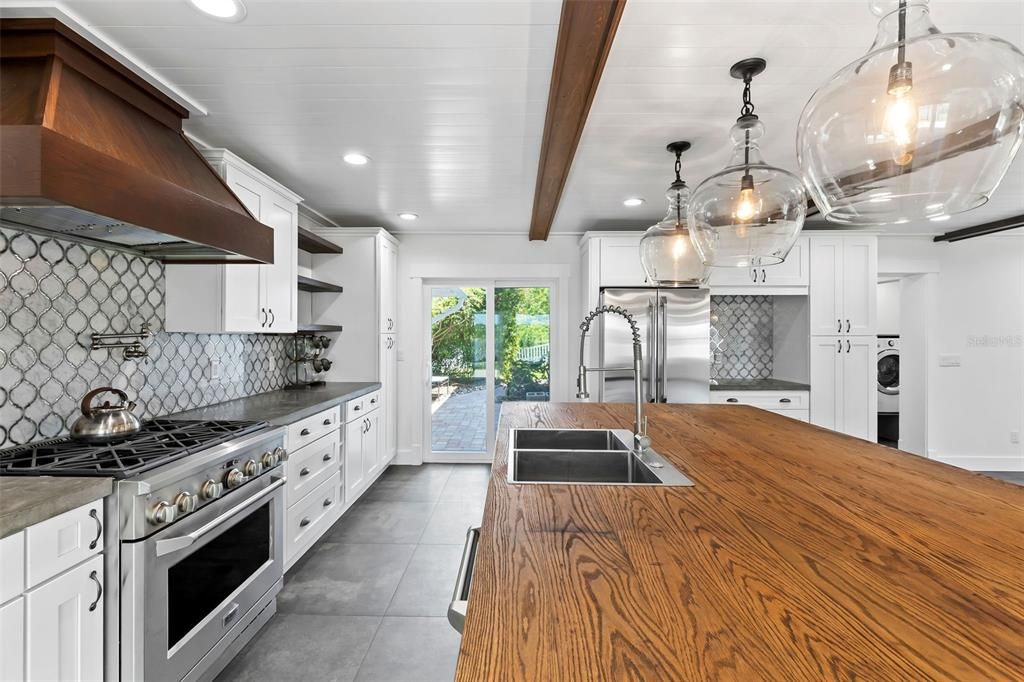 待售: $1,325,000 (3 贝兹, 3 浴室, 3095 平方英尺)