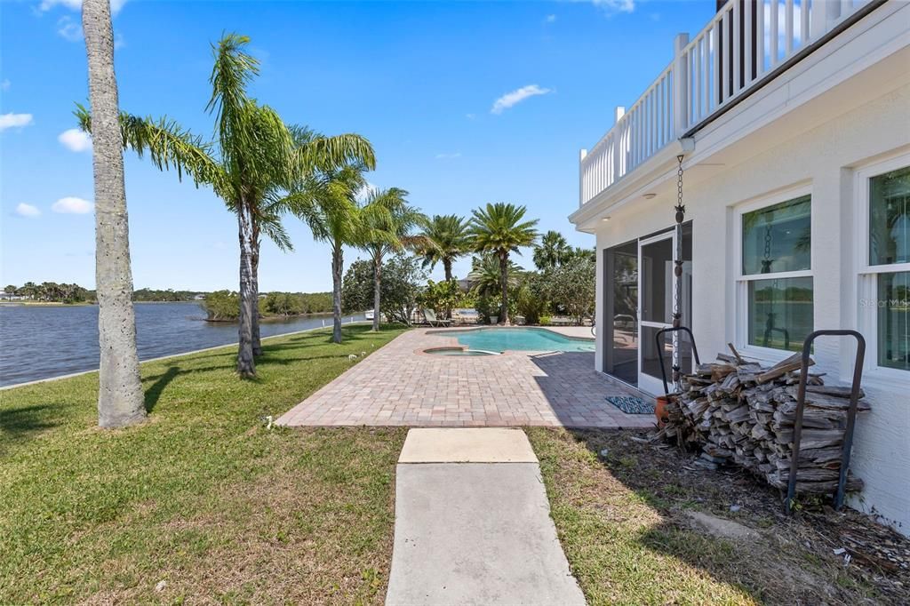 待售: $1,325,000 (3 贝兹, 3 浴室, 3095 平方英尺)