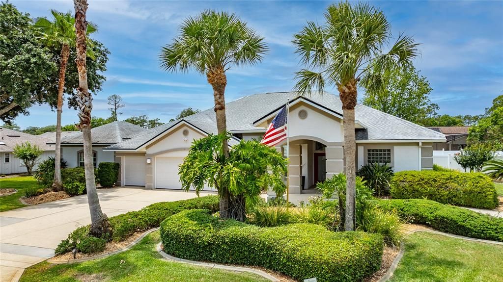 Recently Sold: $634,000 (4 beds, 4 baths, 3306 Square Feet)