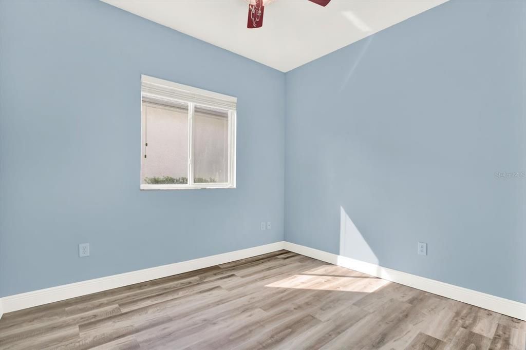 Activo con contrato: $699,000 (4 camas, 2 baños, 2540 Pies cuadrados)