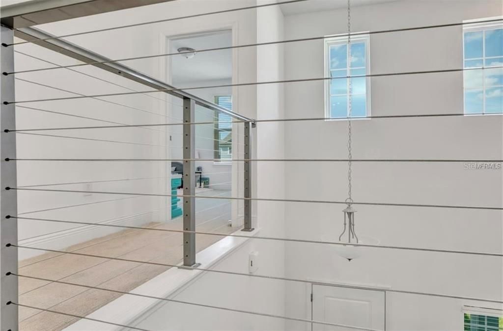 合同活跃: $3,400 (4 贝兹, 3 浴室, 2212 平方英尺)