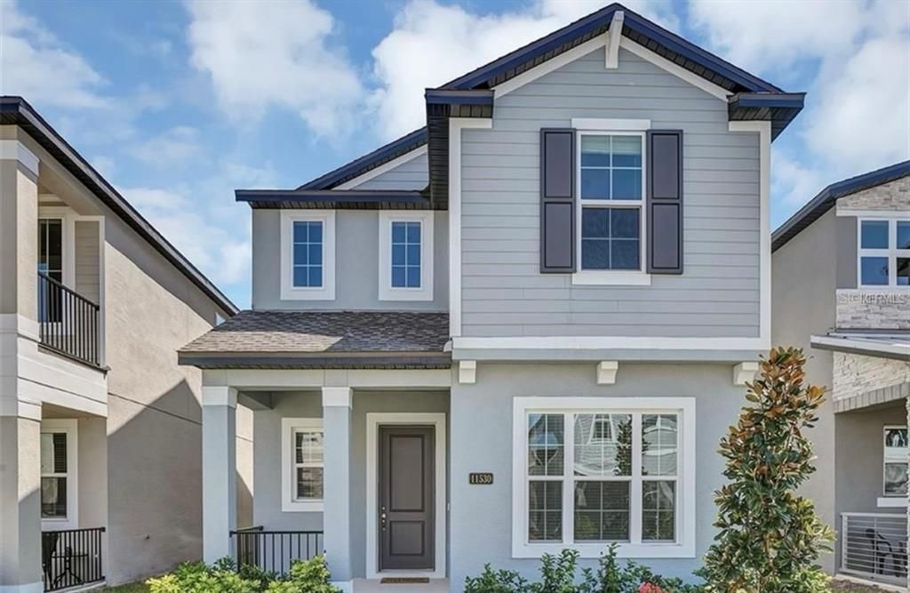 合同活跃: $3,400 (4 贝兹, 3 浴室, 2212 平方英尺)