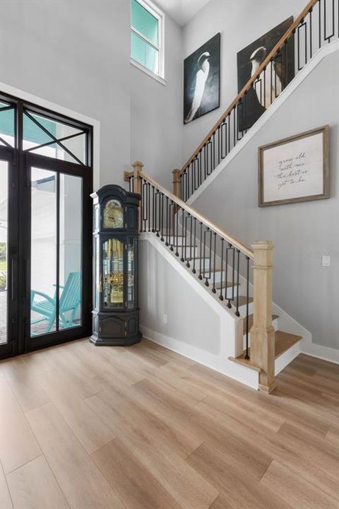 For Sale: $1,299,000 (3 beds, 2 baths, 2528 Square Feet)