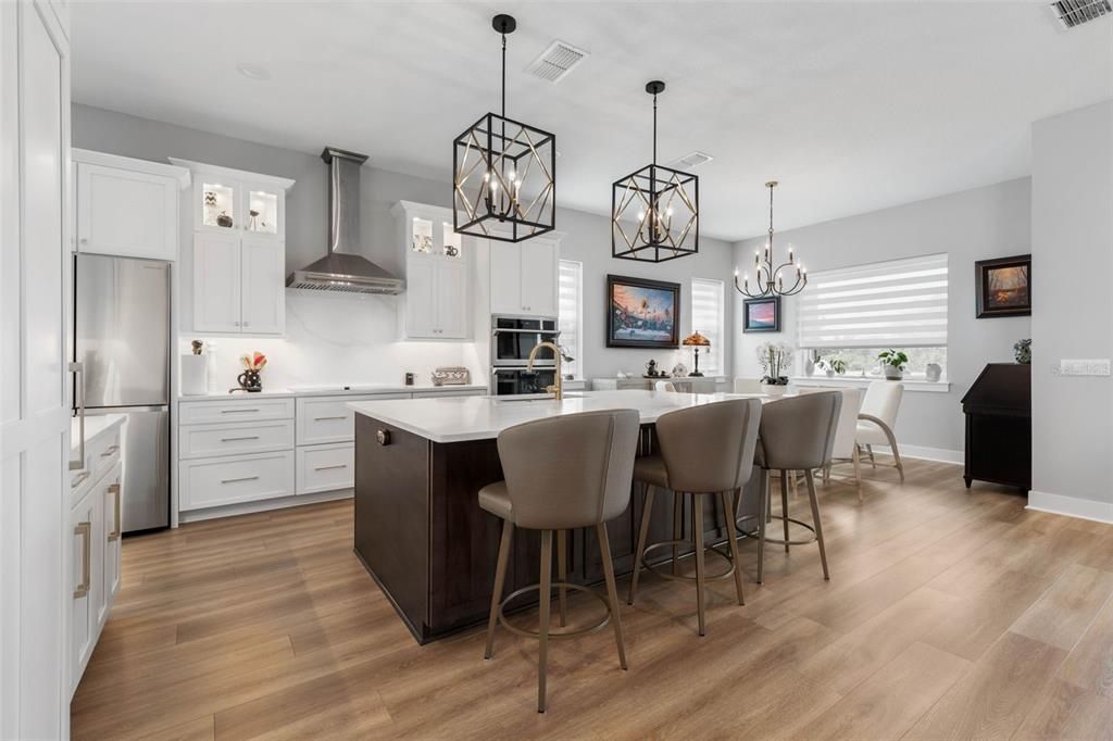 For Sale: $1,299,000 (3 beds, 2 baths, 2528 Square Feet)