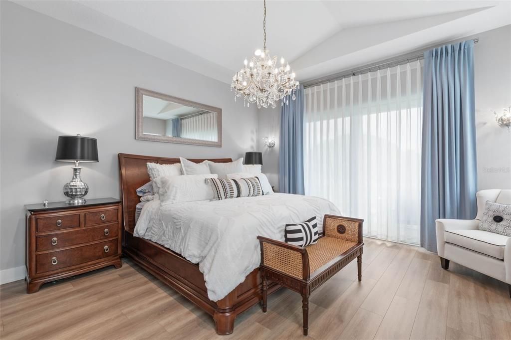 For Sale: $1,299,000 (3 beds, 2 baths, 2528 Square Feet)