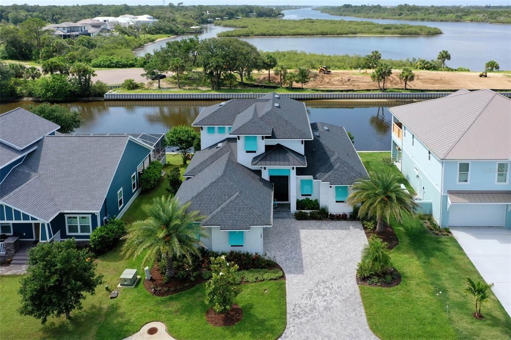 For Sale: $1,299,000 (3 beds, 2 baths, 2528 Square Feet)