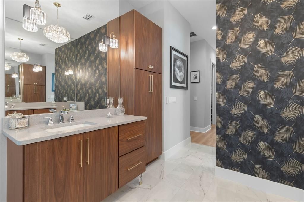 For Sale: $1,299,000 (3 beds, 2 baths, 2528 Square Feet)