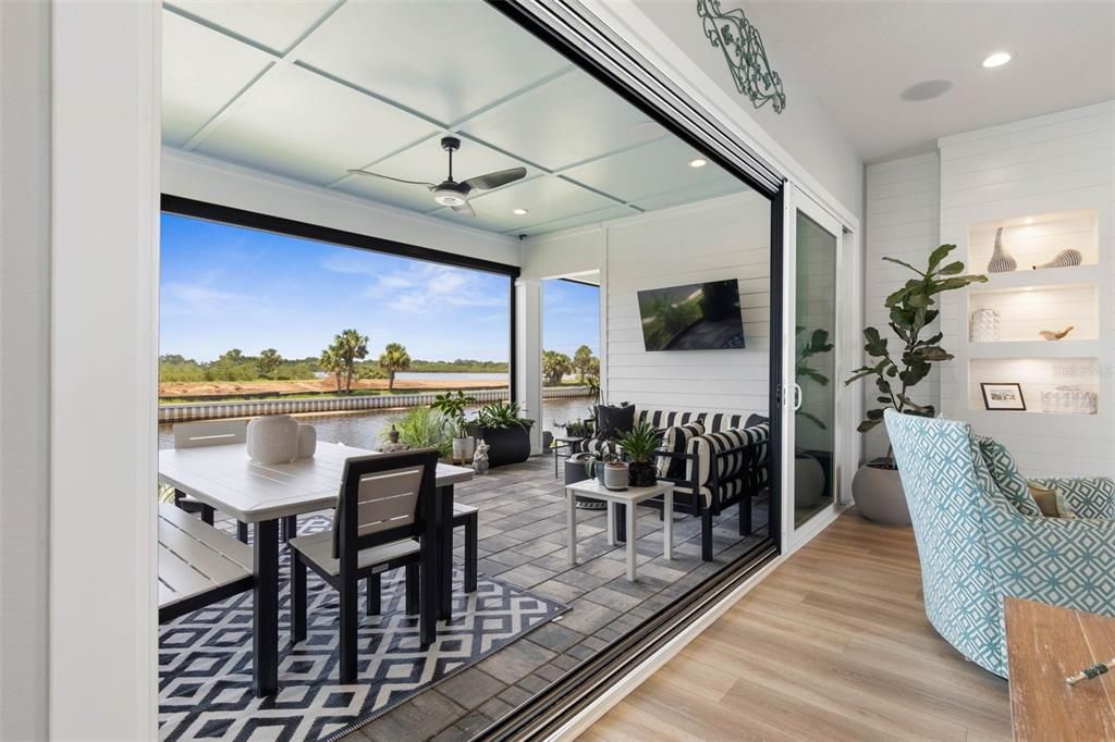 For Sale: $1,299,000 (3 beds, 2 baths, 2528 Square Feet)