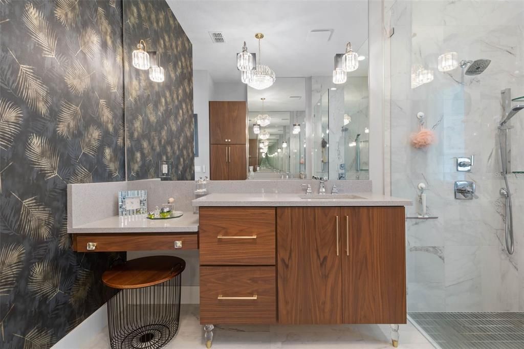 For Sale: $1,299,000 (3 beds, 2 baths, 2528 Square Feet)