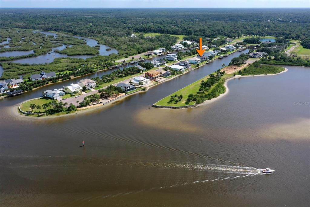 For Sale: $1,299,000 (3 beds, 2 baths, 2528 Square Feet)