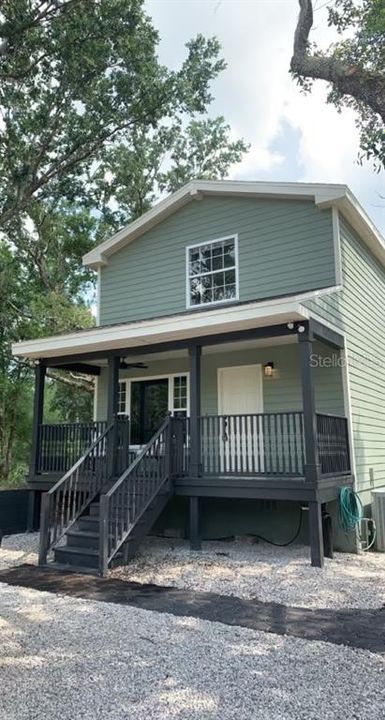 For Sale: $1,799,000 (2 beds, 2 baths, 1280 Square Feet)