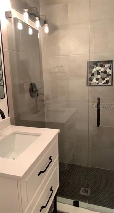 For Sale: $1,799,000 (2 beds, 2 baths, 1280 Square Feet)