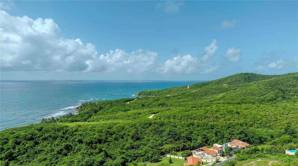 For Sale: $995,000 (0.28 acres)