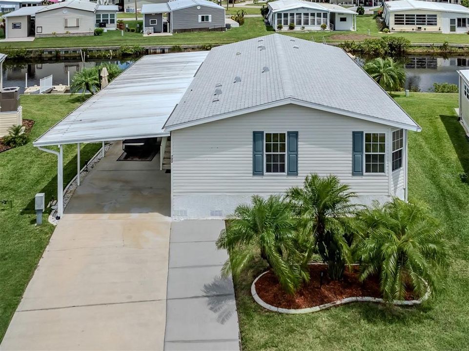 合同活跃: $239,900 (2 贝兹, 2 浴室, 1656 平方英尺)