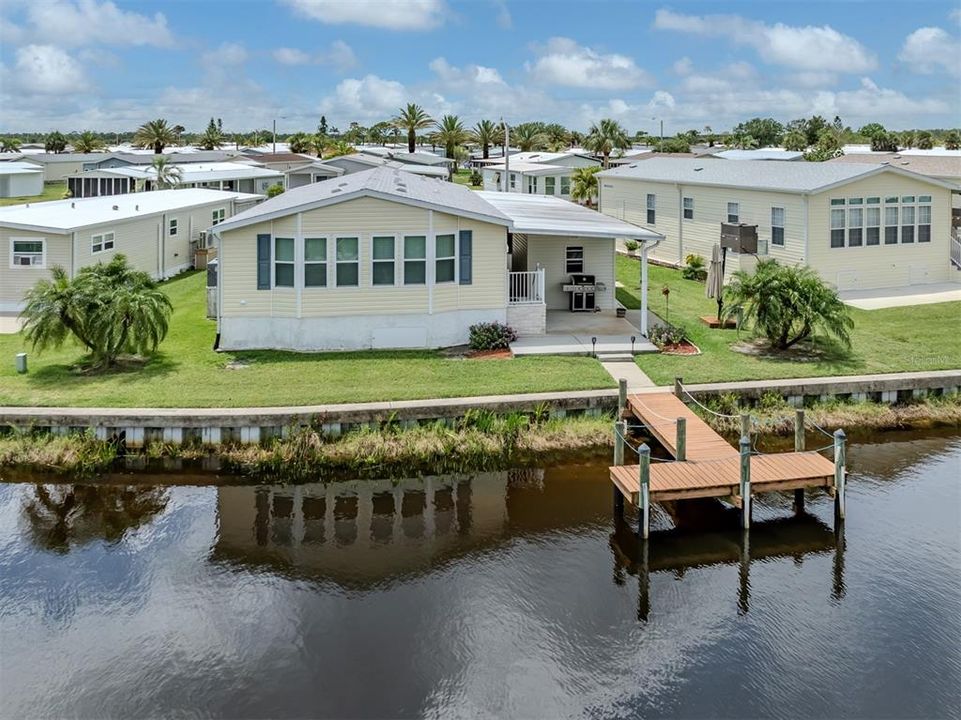 合同活跃: $239,900 (2 贝兹, 2 浴室, 1656 平方英尺)