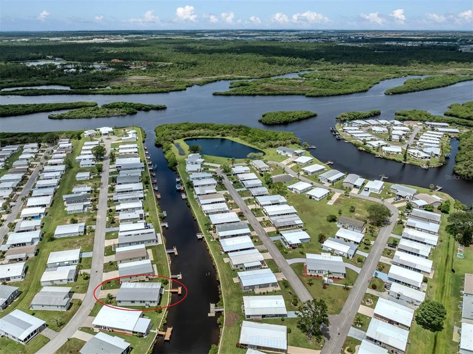 合同活跃: $239,900 (2 贝兹, 2 浴室, 1656 平方英尺)