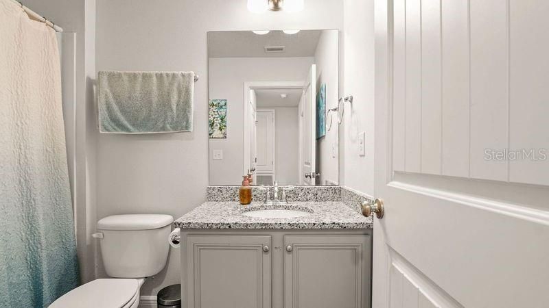 На продажу: $275,000 (3 спален, 2 ванн, 1496 Квадратных фут)