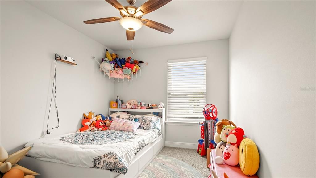 На продажу: $275,000 (3 спален, 2 ванн, 1496 Квадратных фут)