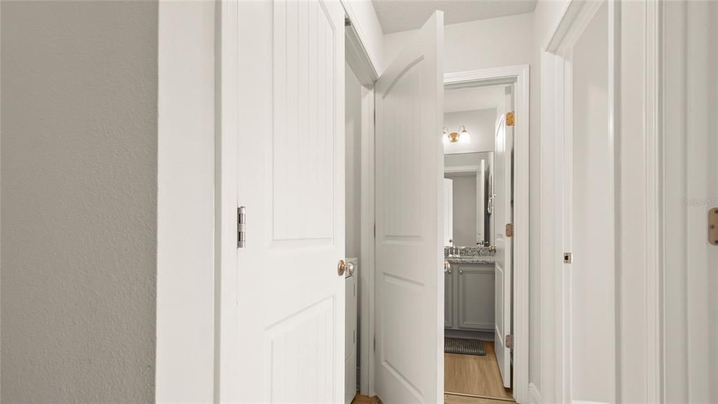 На продажу: $275,000 (3 спален, 2 ванн, 1496 Квадратных фут)