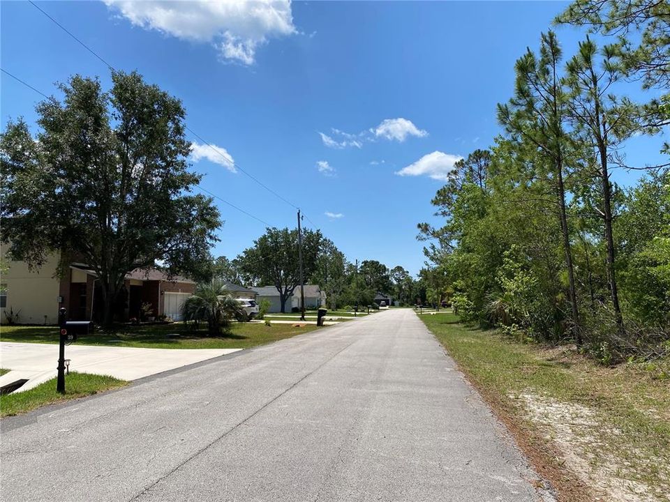 合同活跃: $69,000 (0.23 acres)