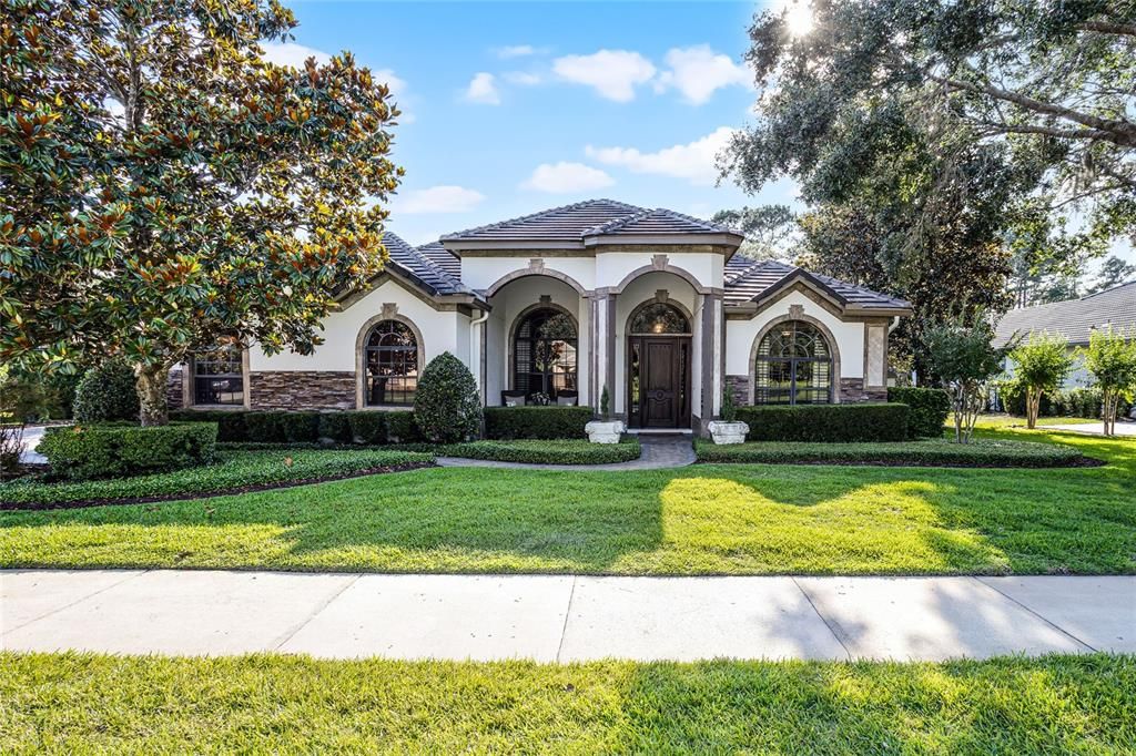 Active With Contract: $979,000 (4 beds, 3 baths, 3120 Square Feet)