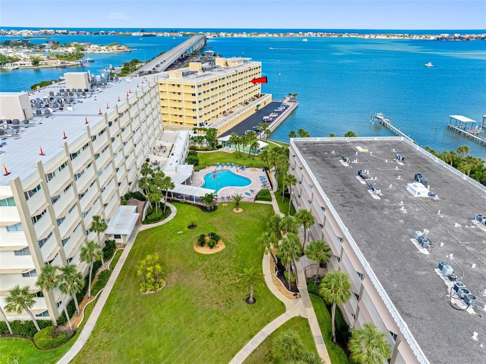 На продажу: $398,000 (2 спален, 2 ванн, 1580 Квадратных фут)