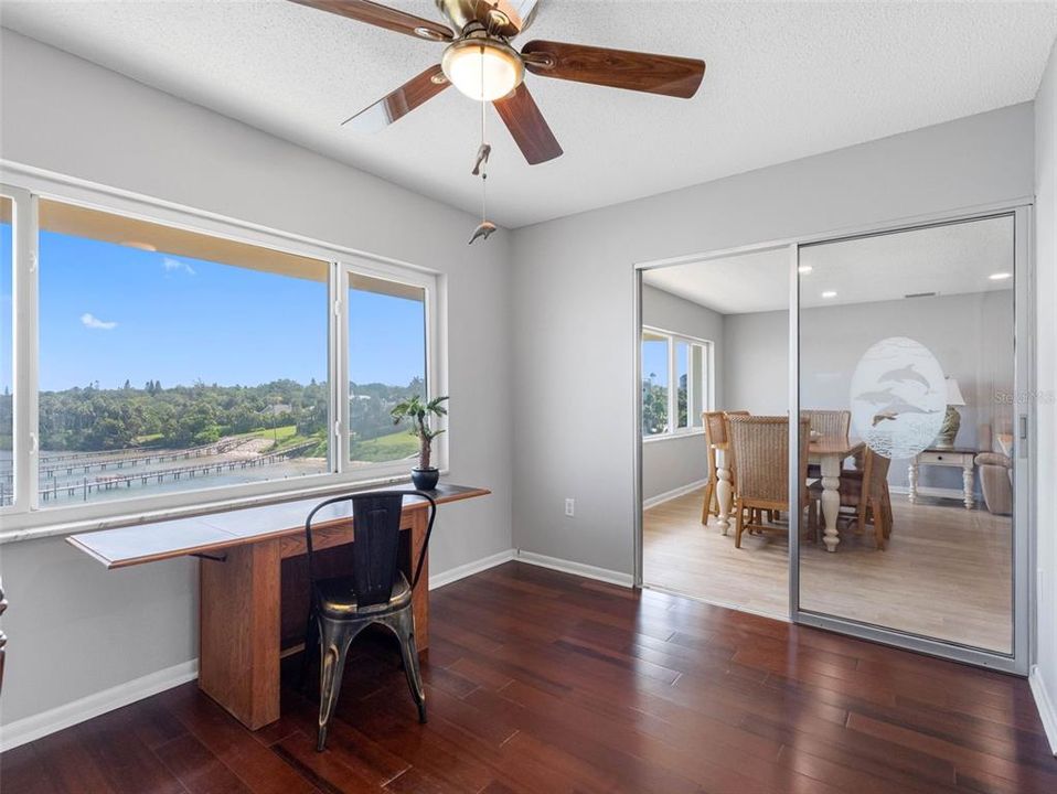 На продажу: $398,000 (2 спален, 2 ванн, 1580 Квадратных фут)