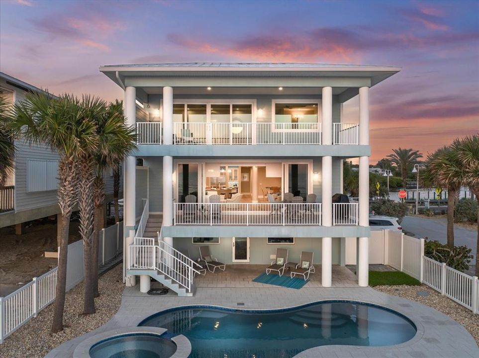 For Sale: $7,800,000 (4 beds, 4 baths, 4987 Square Feet)