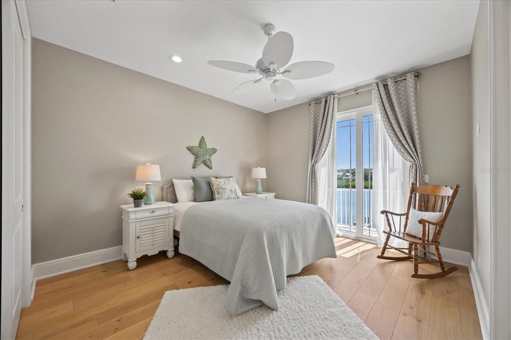 For Sale: $7,800,000 (4 beds, 4 baths, 4987 Square Feet)