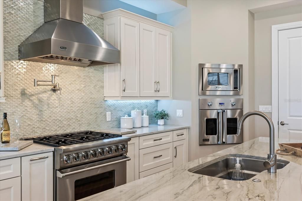 For Sale: $7,800,000 (4 beds, 4 baths, 4987 Square Feet)