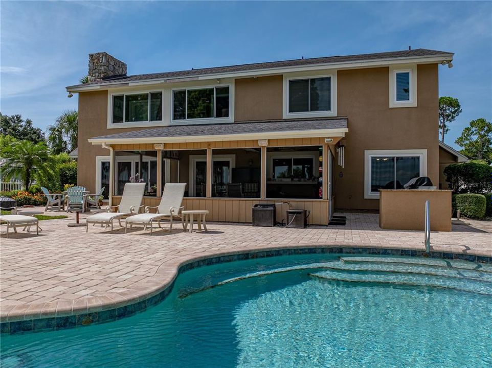 En Venta: $1,199,000 (3 camas, 3 baños, 2713 Pies cuadrados)