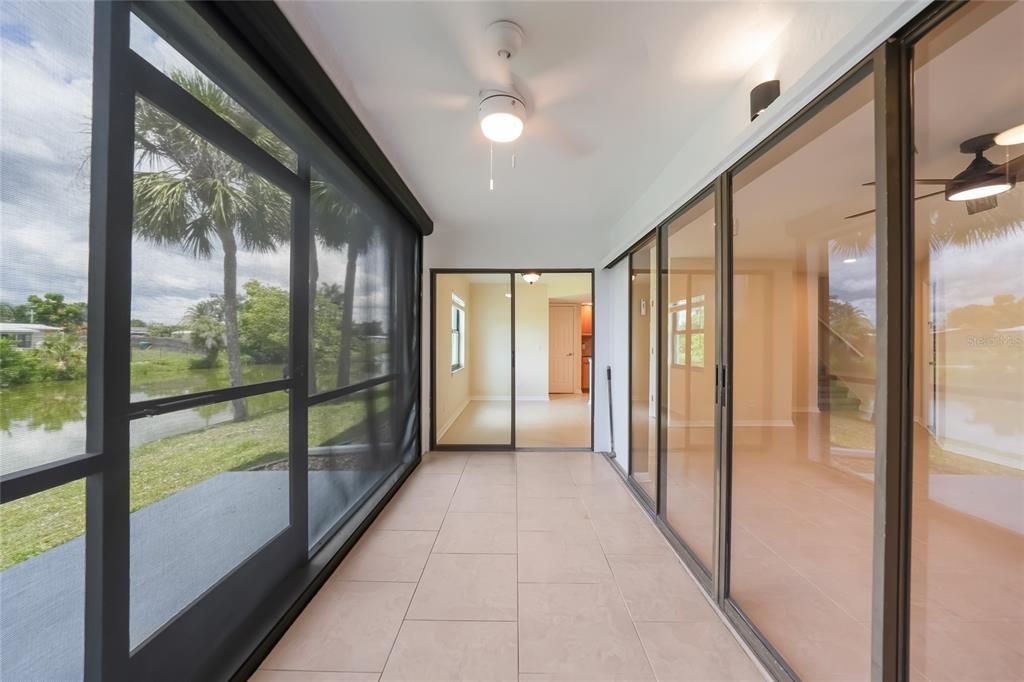 Под контрактом: $148,500 (2 спален, 2 ванн, 1240 Квадратных фут)