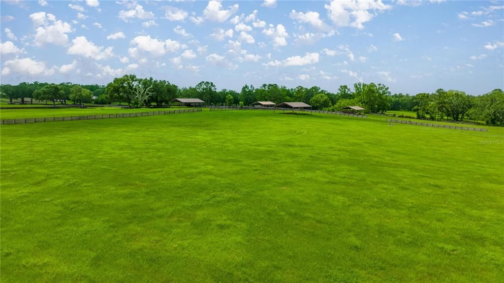 待售: $7,125,000 (95.69 acres)