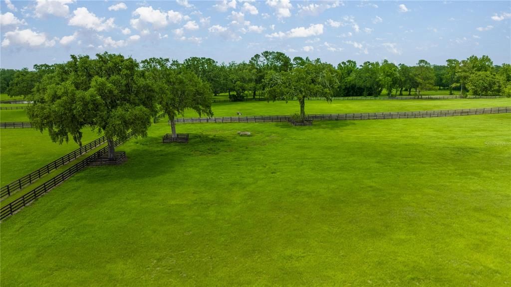 待售: $7,125,000 (95.69 acres)