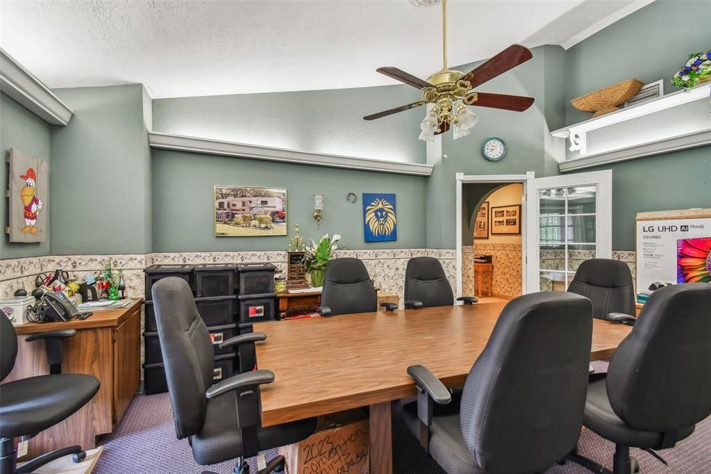 合同活跃: $1,700,000 (0 贝兹, 0 浴室, 2362 平方英尺)