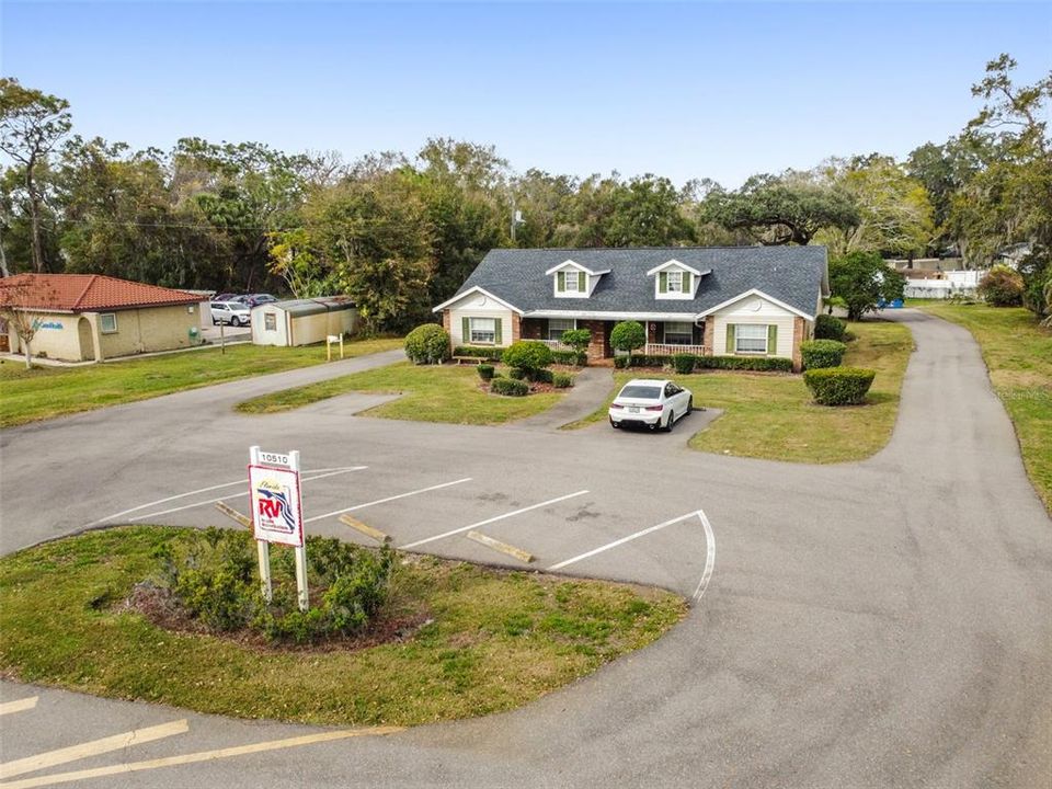 合同活跃: $1,700,000 (0 贝兹, 0 浴室, 2362 平方英尺)